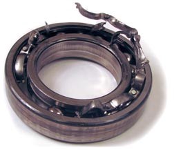 Low-speed bearing monitoring: the solution is ultrasound